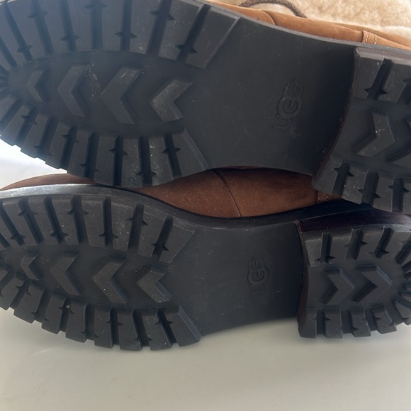 UGG boots - Picture 4 of 11